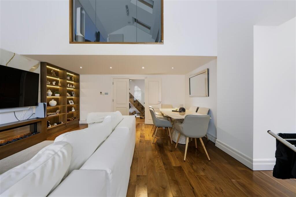 Apartment in London - View 4