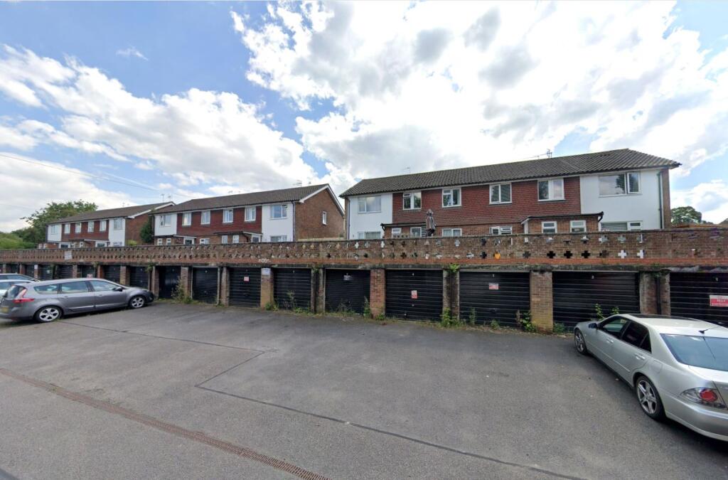 Main image of property: 1-12 Headley Court, Station Approach, Edenbridge, TN8 5LS