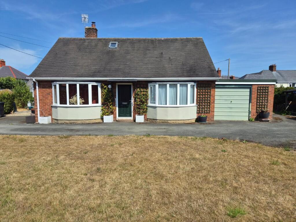 Main image of property: Maes Dolwen, Ruthin