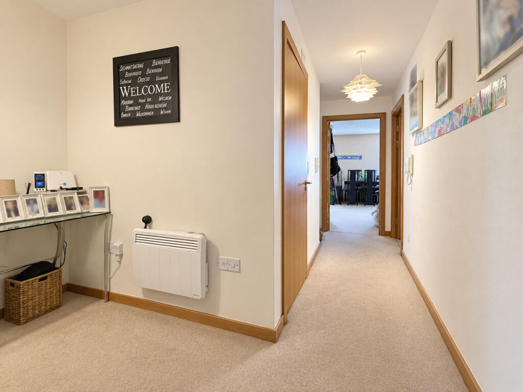 Apartment in Southend-on-Sea, Prittlewell - View 2