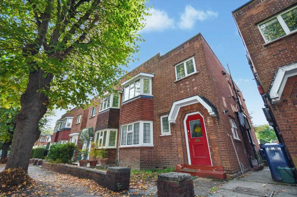 Main image of property: Ravenscroft Road, Chiswick, London W4