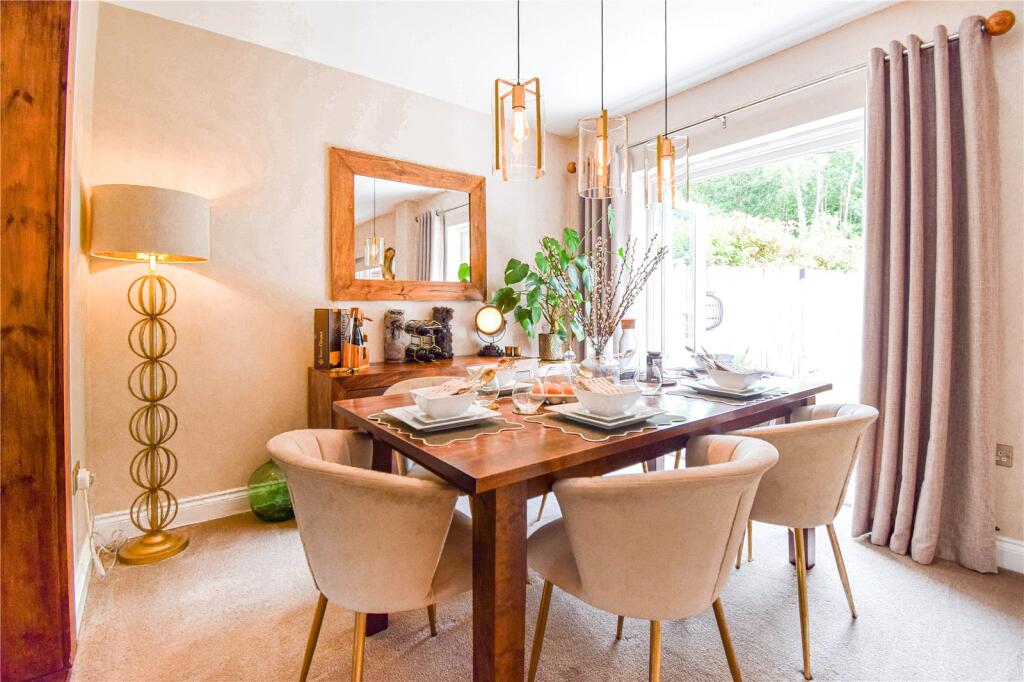 Pinewood Crescent, Hermitage, Thatcham, Berkshire, RG18 - More