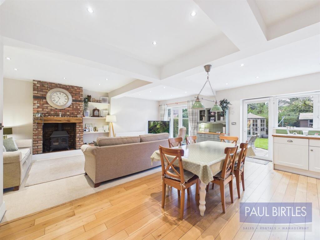 Rochester Road, Davyhulme, Trafford, M41 0RS - View 4