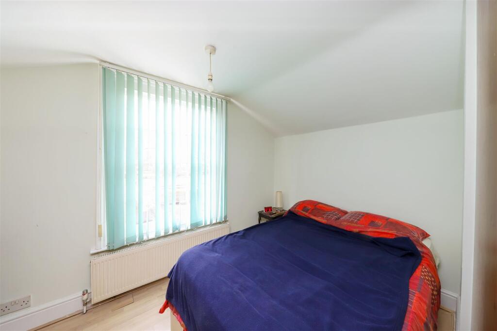 Hillingdon Road, Uxbridge, UB10 - View 6
