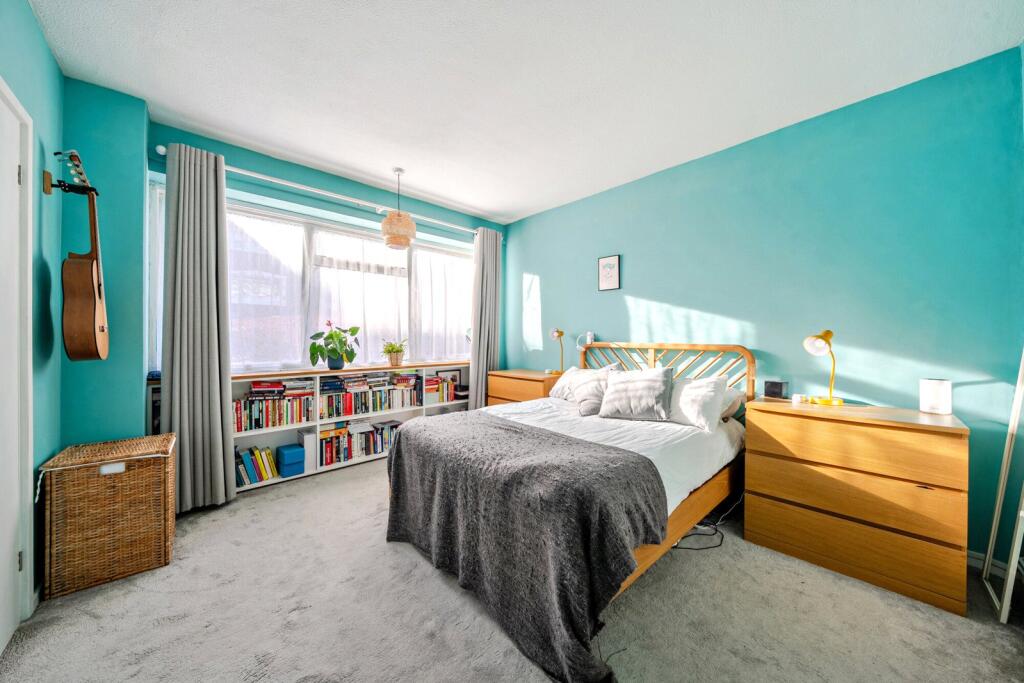 Apartment in London - View 5