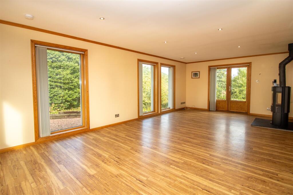 House in Galashiels - View 4