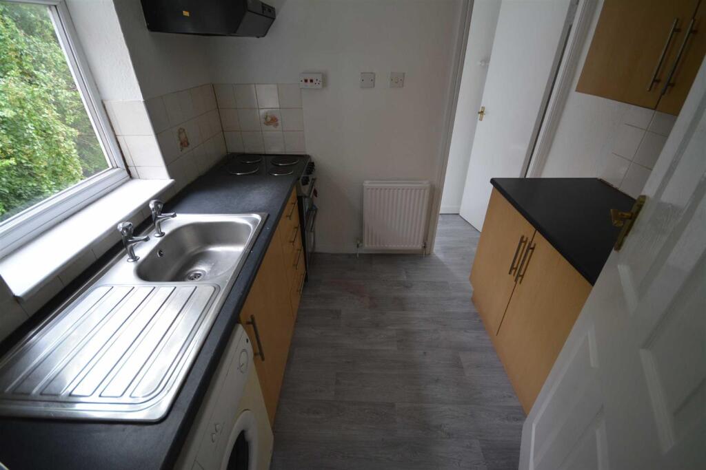 Apartment in Wigan - View 5