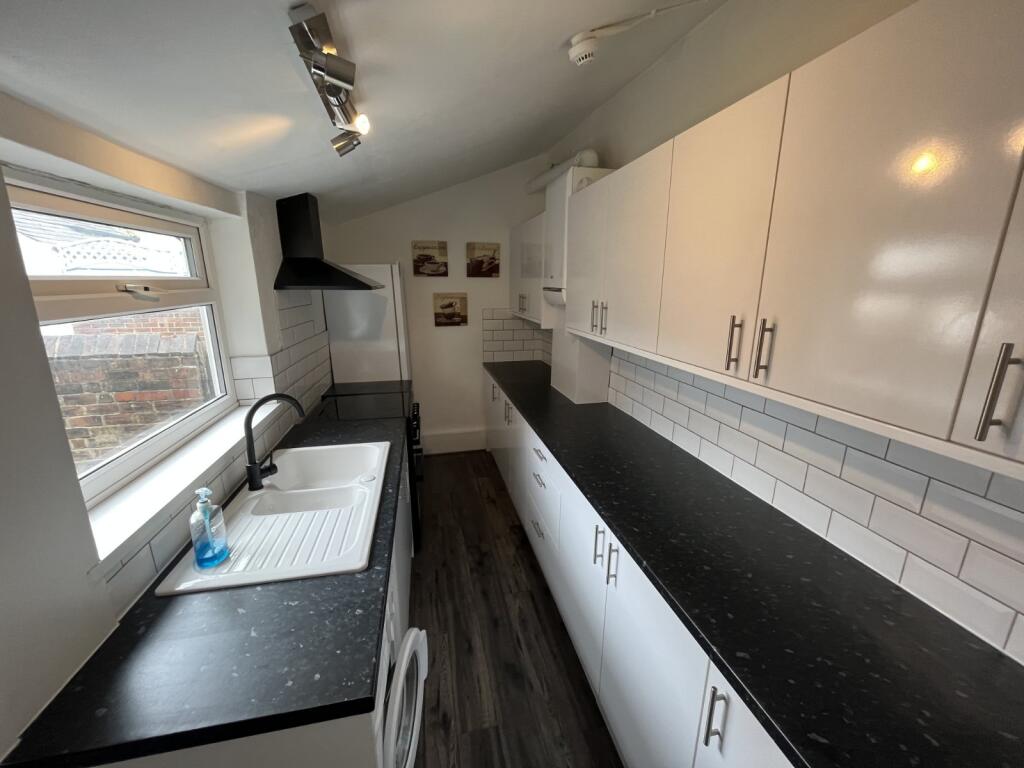 House in Leeds - View 4