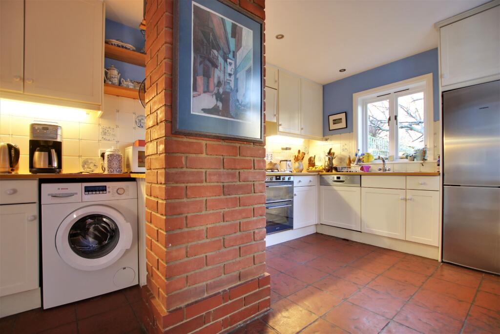 House in Southampton - View 5
