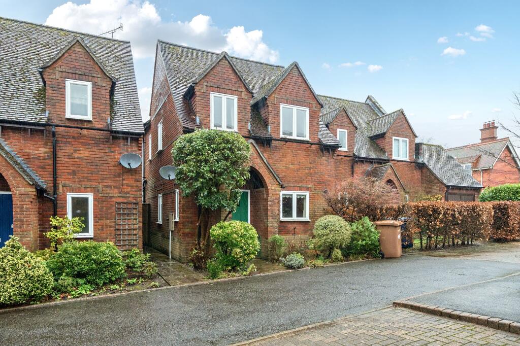 Main image of property: Chestnut Avenue, Haslemere, GU27