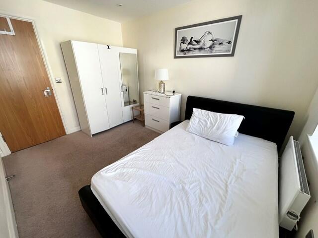 Apartment in Brighton - View 5