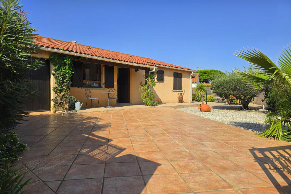 Main image of property: Languedoc-Roussillon, Pyrénées-Orientales, St-Génis-des-Fontaines