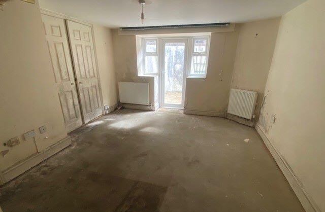 Apartment in Hastings, St Helen's - More