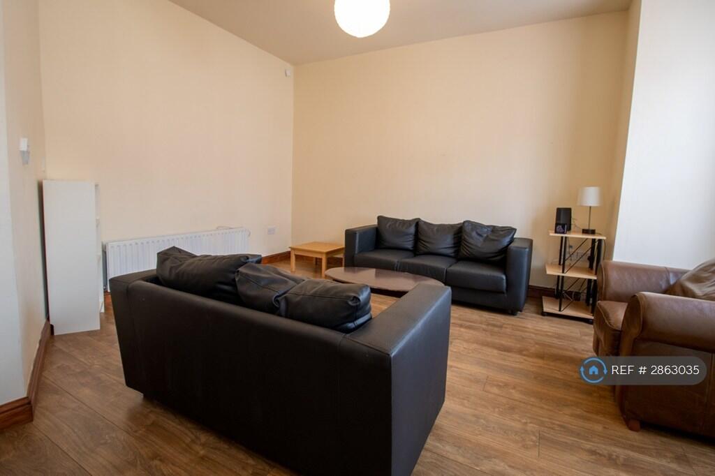 Main image of property: Chestnut Avenue, Leeds, LS6