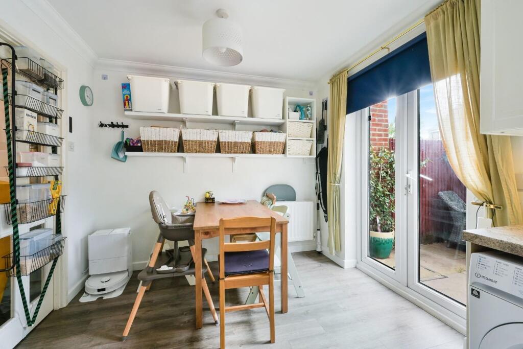 House in Epsom and Ewell, Manor Park - View 5