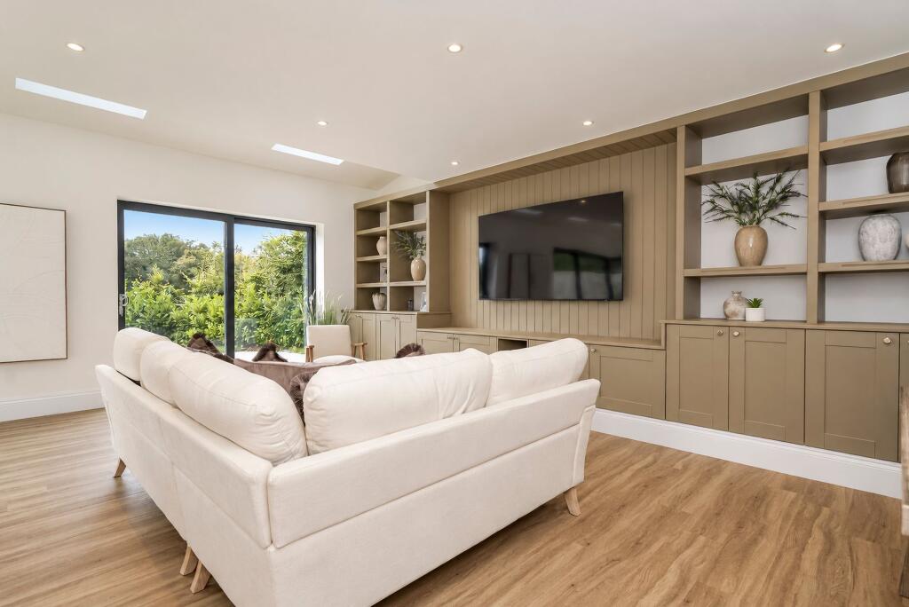 House in Preston - View 4