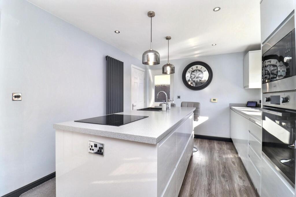 House in Stockton-on-Tees, Hartwell - View 4