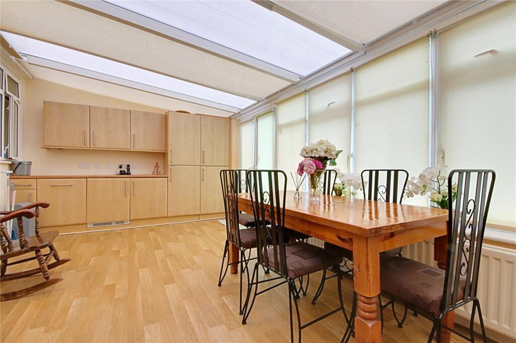 House in Enfield - More