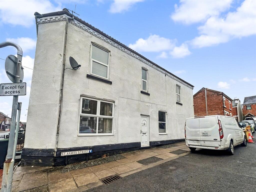 Main image of property: Derby Road, Stapleford, Nottingham, NG9 7AZ