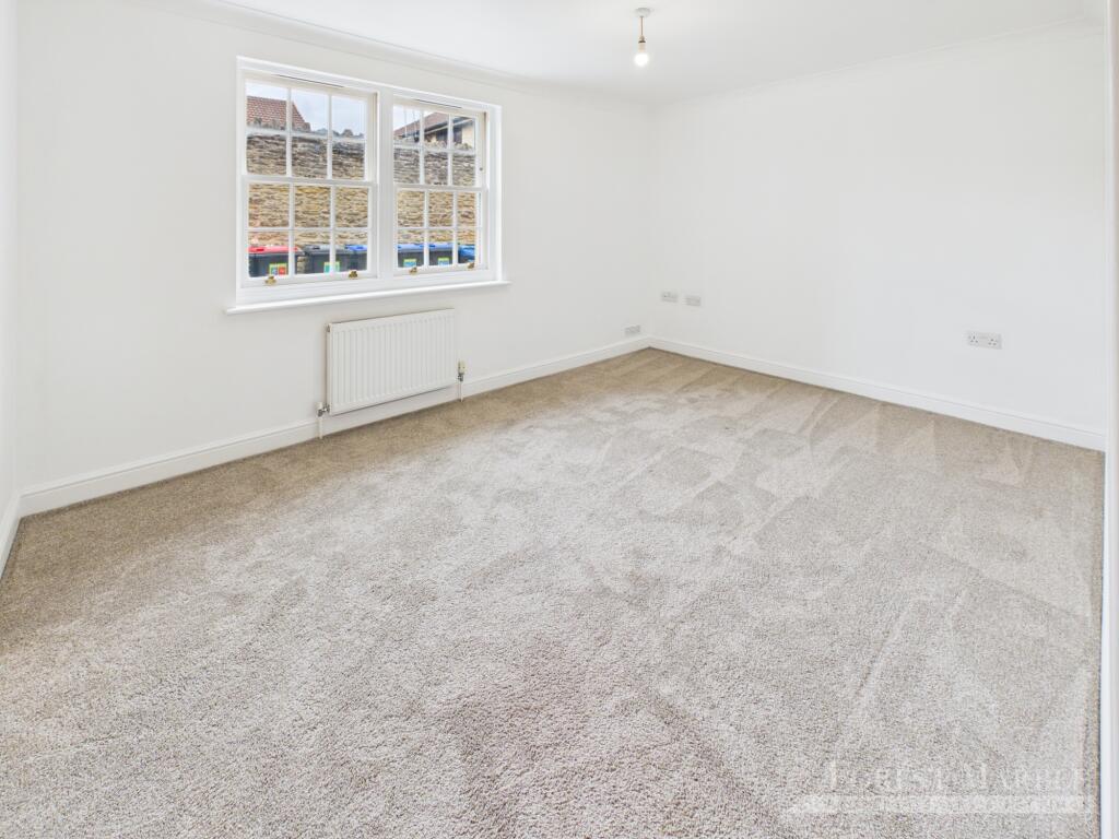 Apartment in Bath, Frome - View 4