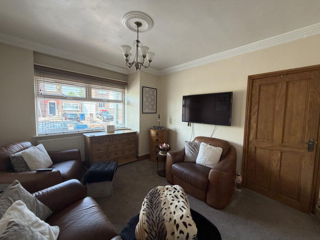 House in Stockport - View 4