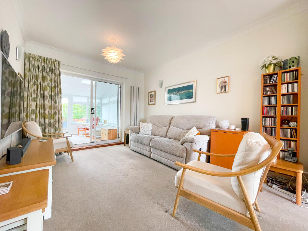 House in Stockport, Greater Manchester - View 5