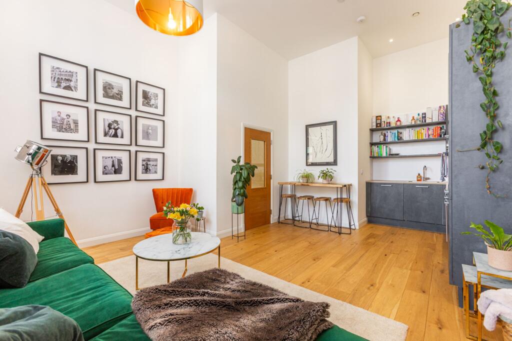 Apartment in Glasgow - View 5