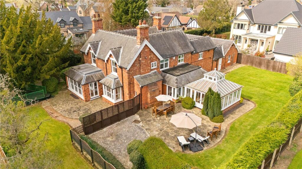 Main image of property: Humberston Avenue, Grimsby, North E Lincolnshire, DN36