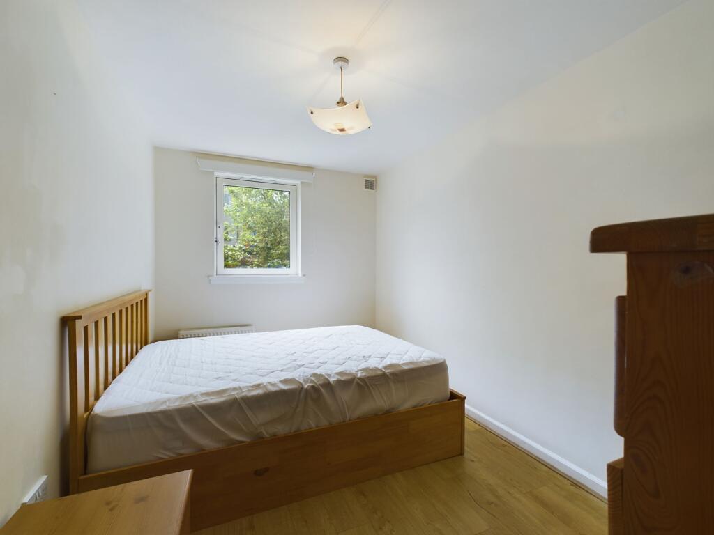Apartment in Edinburgh, The Shore, Leith - View 5