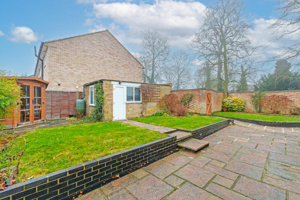 House in Bishop's Stortford, Hockerill - View 3