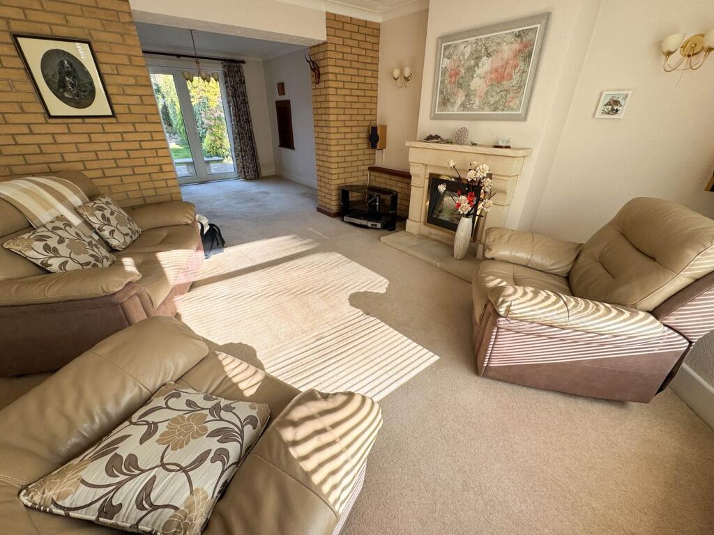 House in Wimborne, Colehill - View 2
