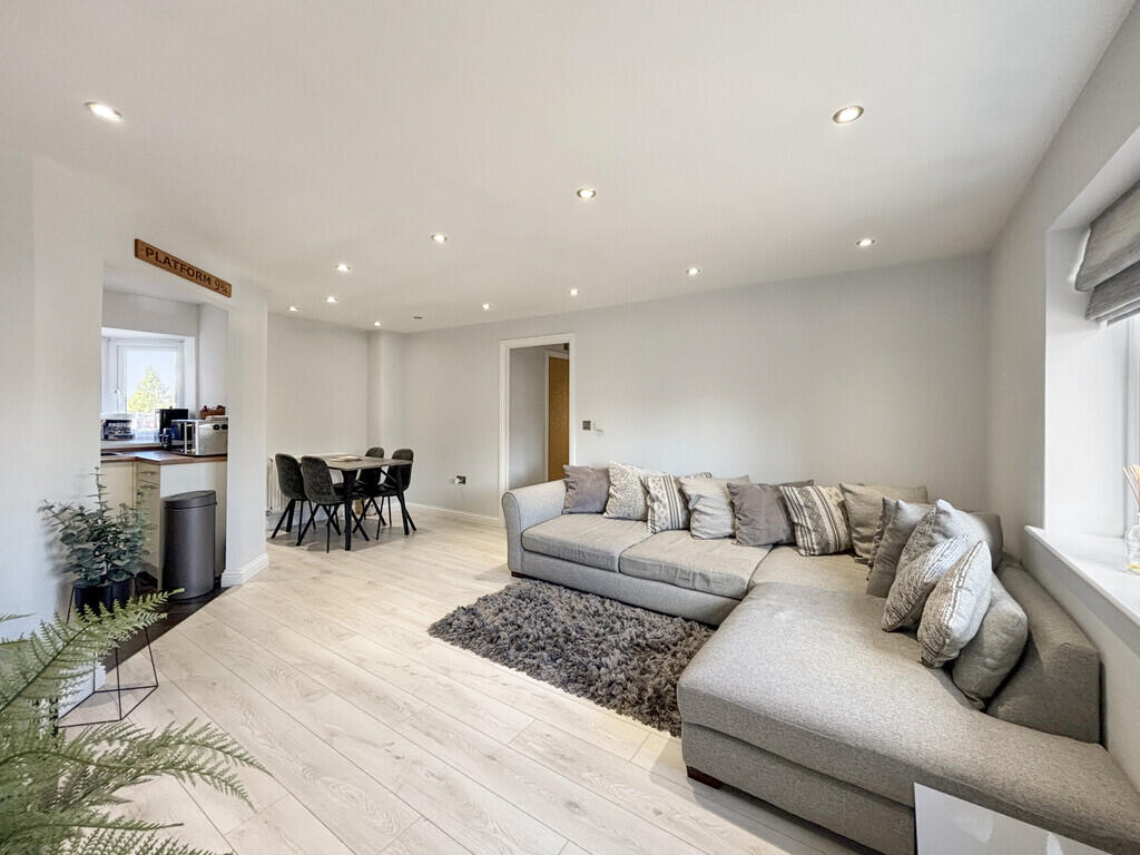 Apartment in West Suffolk, Stanton - View 2