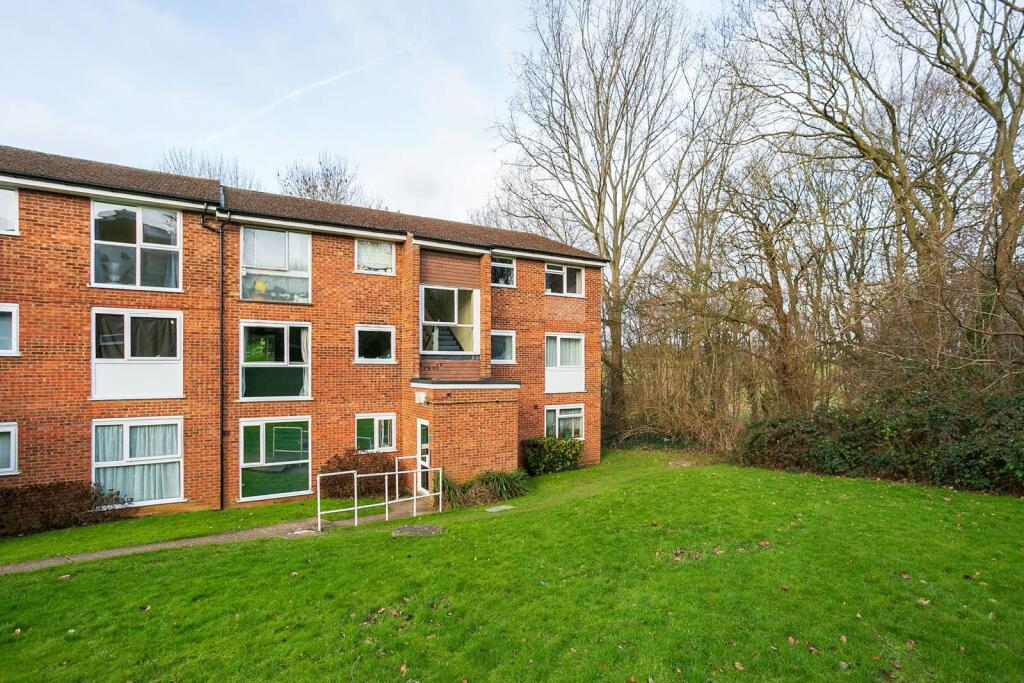 Main image of property: Aston View, Hemel Hempstead, HP2