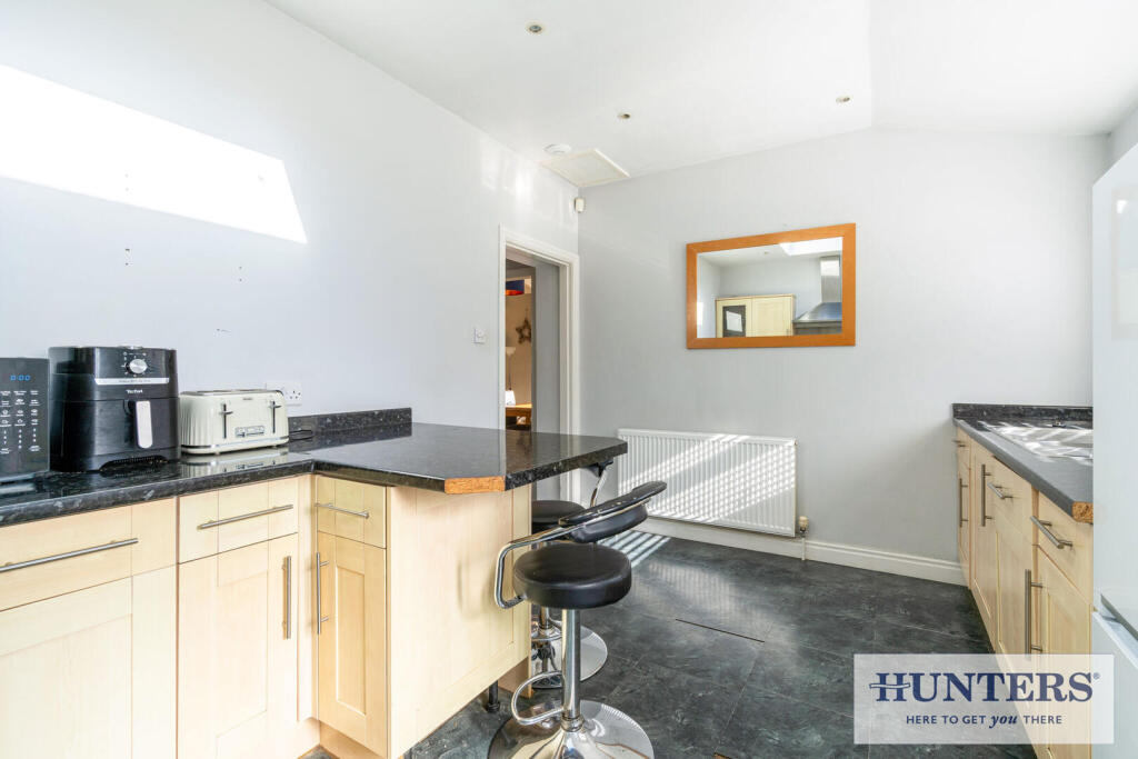 House in Leeds, Kelcliffe, Tranmere Park - View 6
