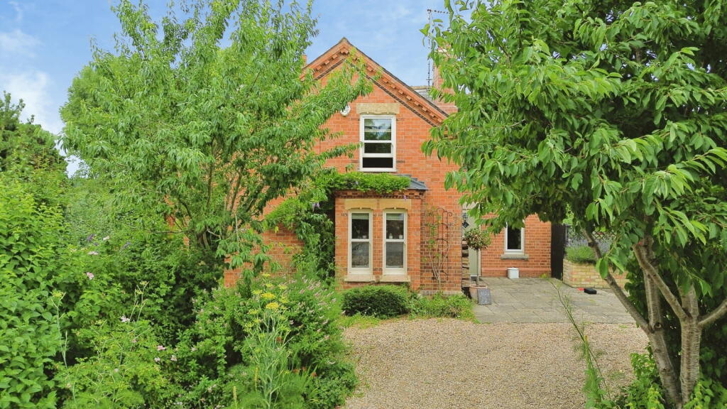 Field Lane, Ewerby, NG34 9PQ - View 2