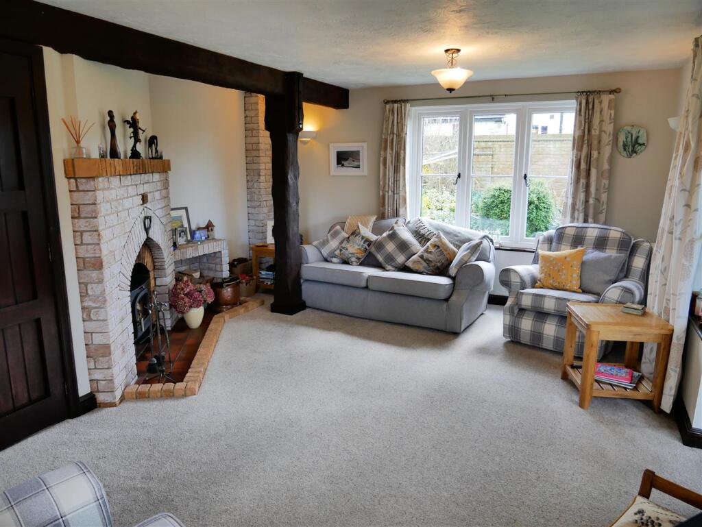 House in Swindon - View 5