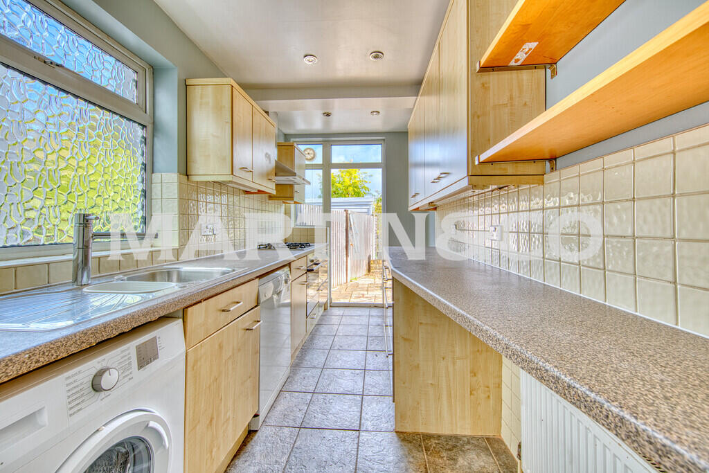 House in London - View 3
