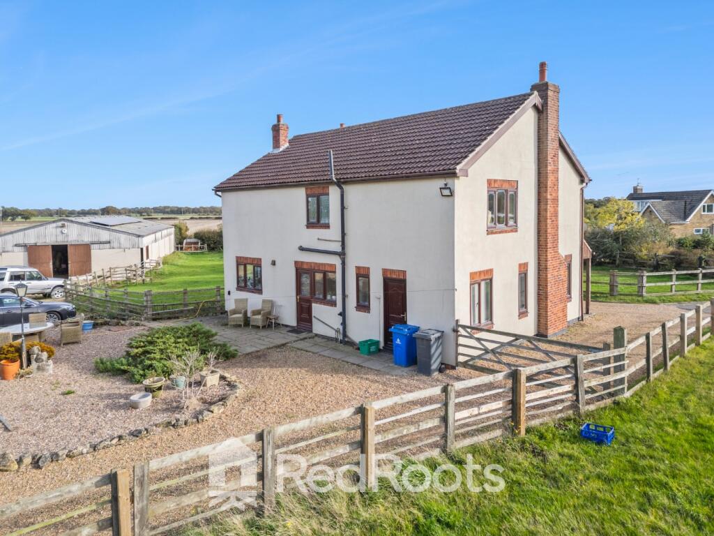 Hollin Bridge Road, Hatfield Woodhouse, Doncaster, South Yorkshire, DN7 photo 2