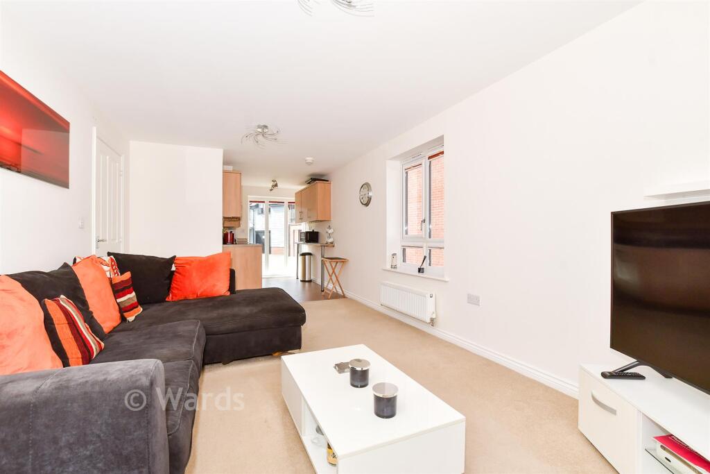 Apartment in Rochester - View 3