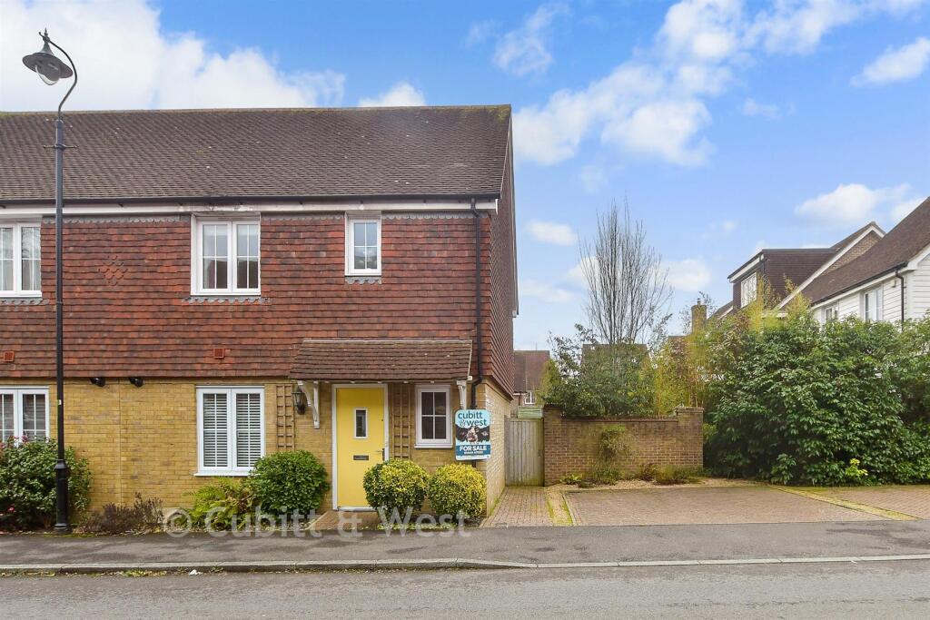 Main image of property: Langmore Lane, Lindfield, Haywards Heath, West Sussex