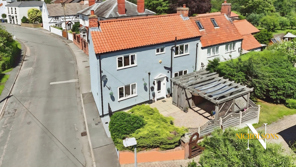 Main image of property: An exceptionally finished 2 double bedroom cottage on Laneham Street, Rampton