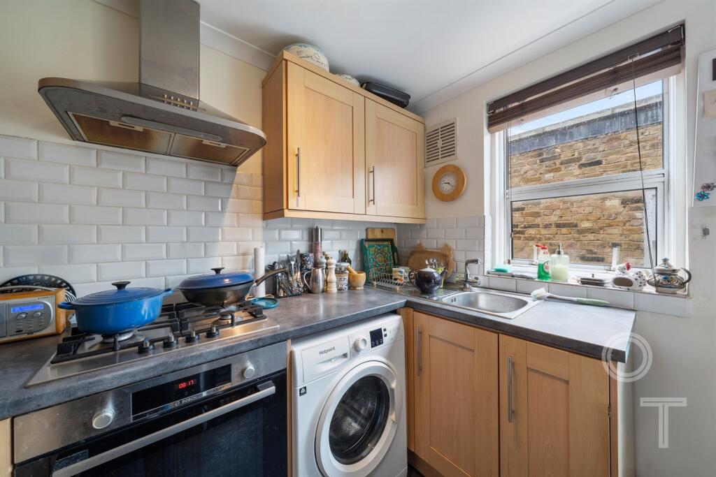 Apartment in London, Kentish Town - View 4