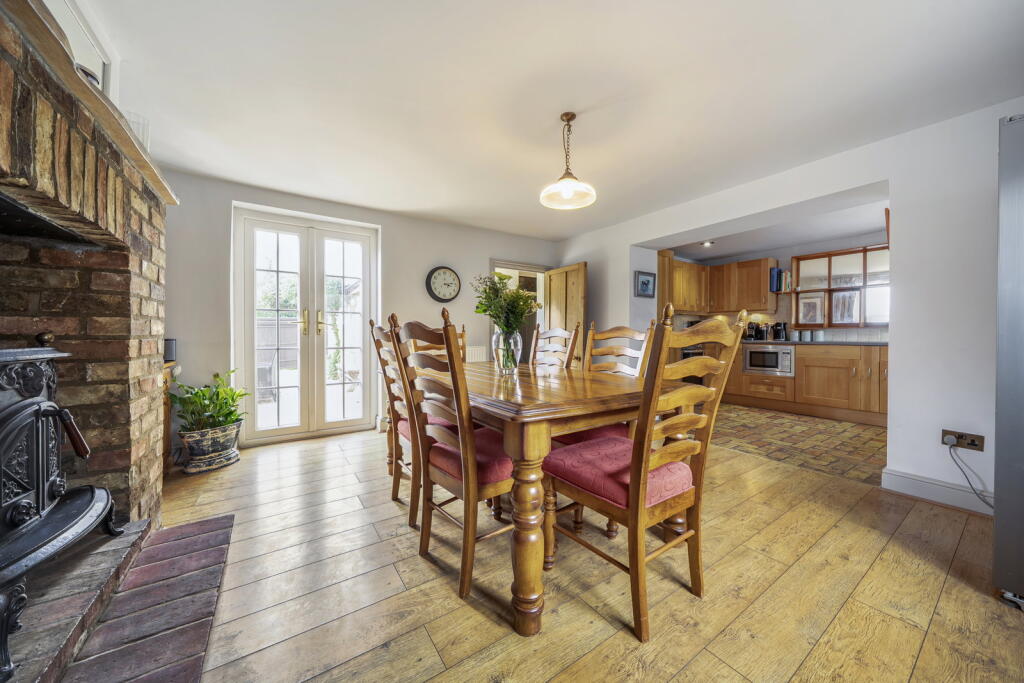 Characterful Family Home In Beautifully Located Cambs Village - View 2