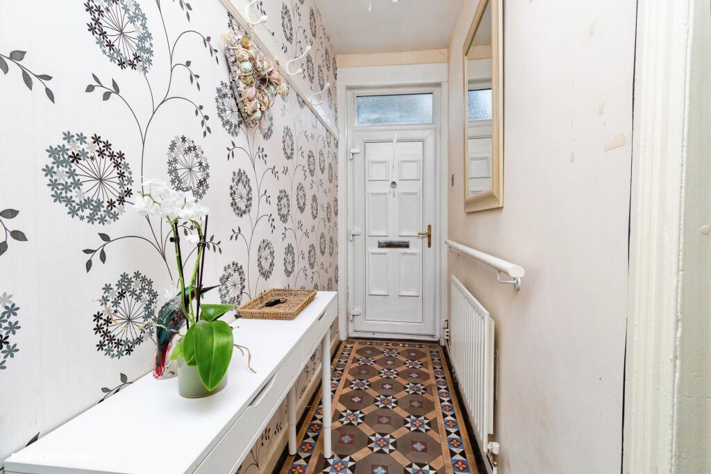House in Stoke-on-Trent - View 3