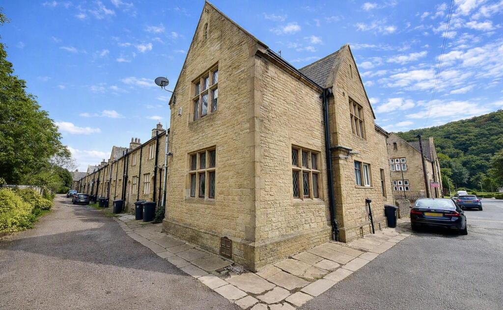Main image of property: Railway Terrace, Copley, Halifax
