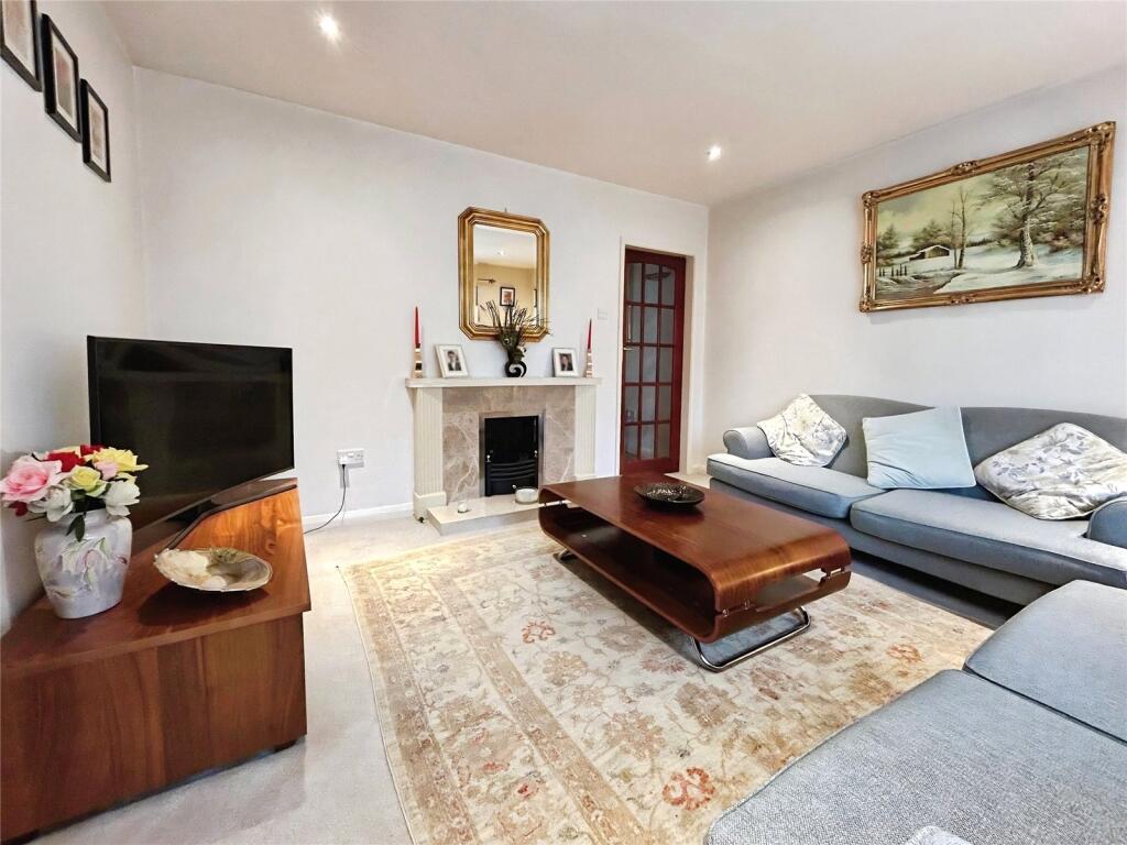 House in Twickenham - View 4