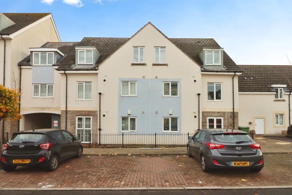 Main image of property: Summit Close, Kingswood, Bristol