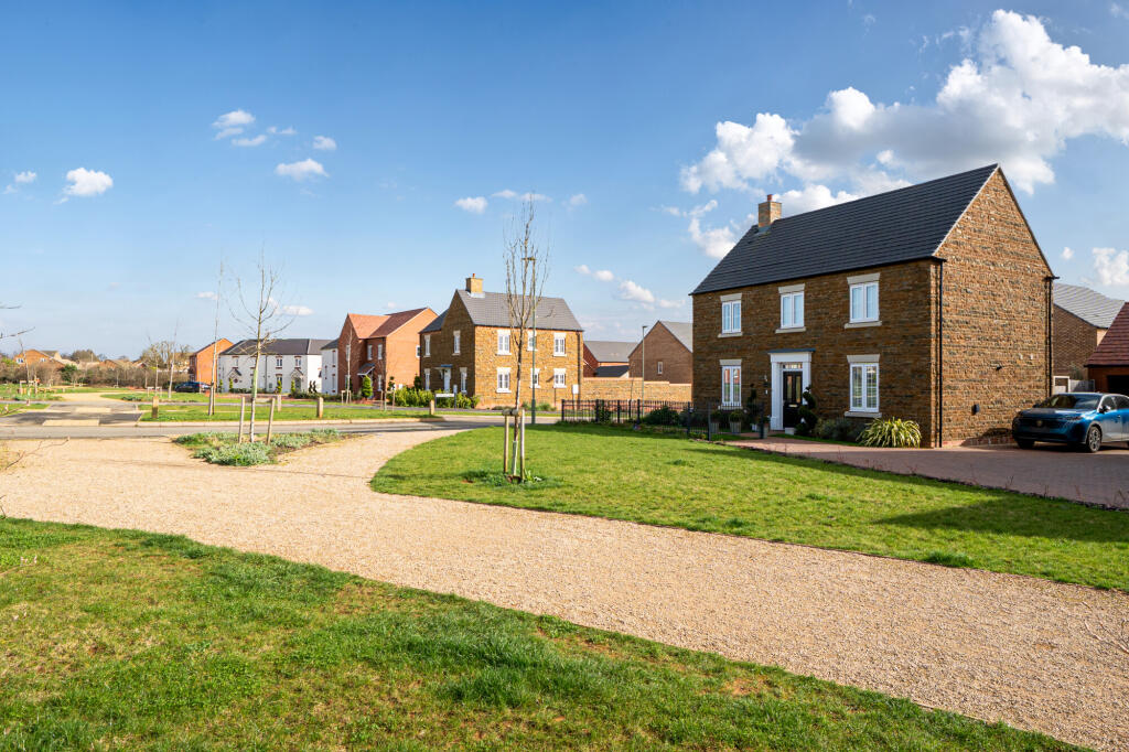 Main image of property: Bowlers Close, Banbury, OX16