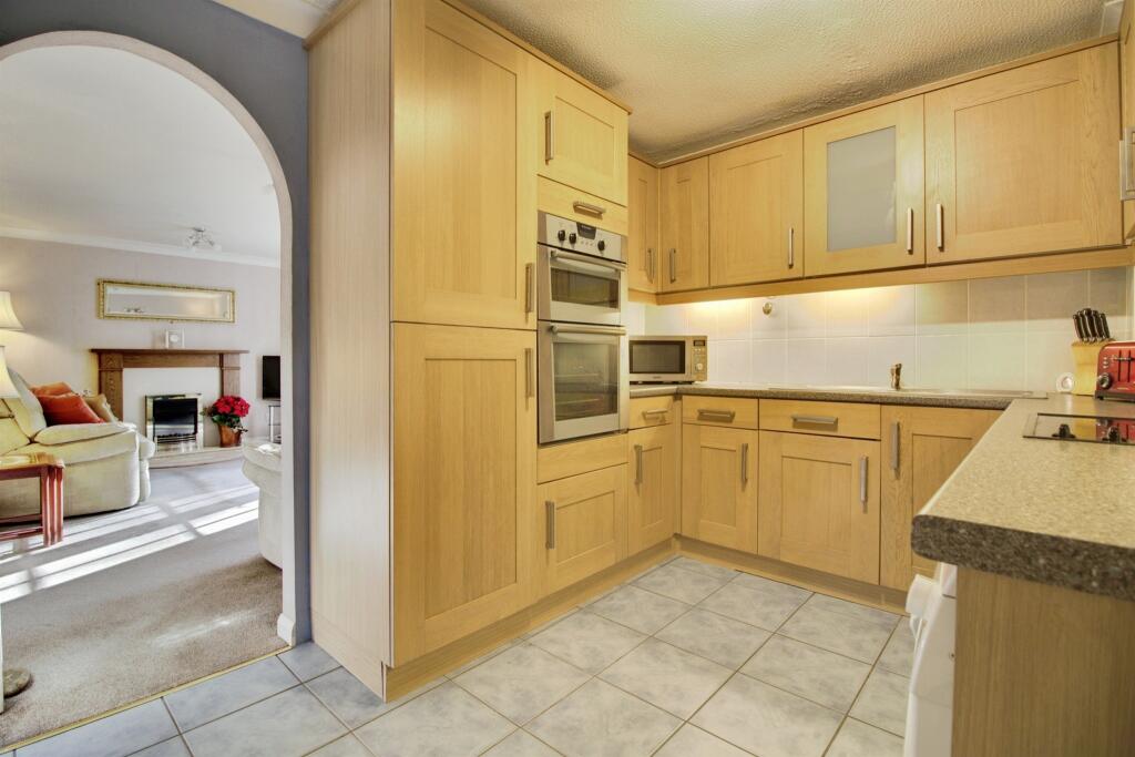 Additional image 7 of Perrywood, Welwyn Garden City