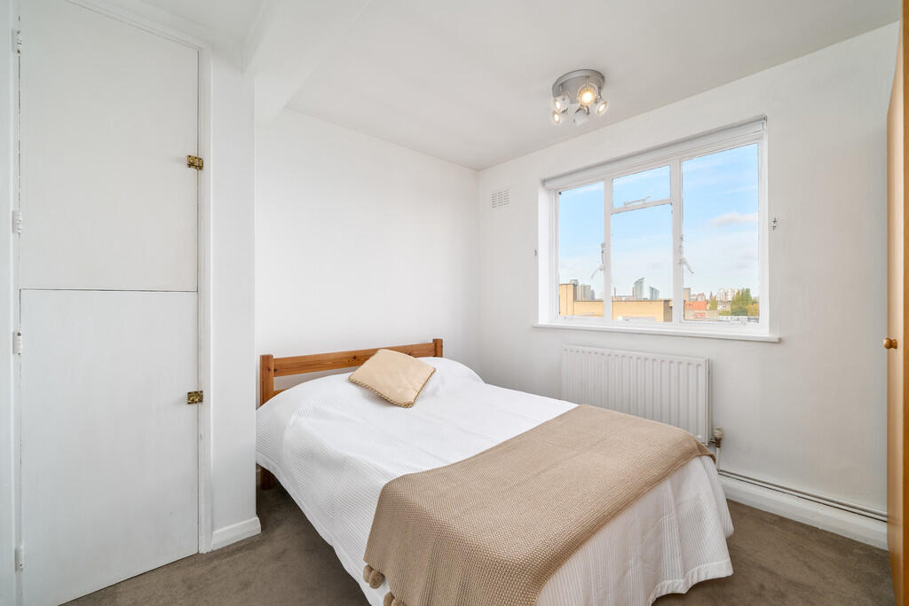 Apartment in London - View 2